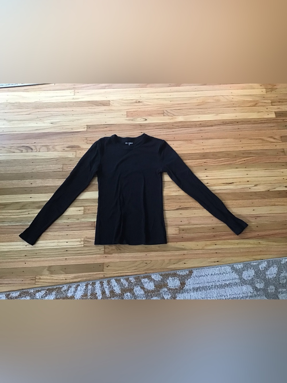 Old Navy black long sleeve crew neck t-shirt women's XS
